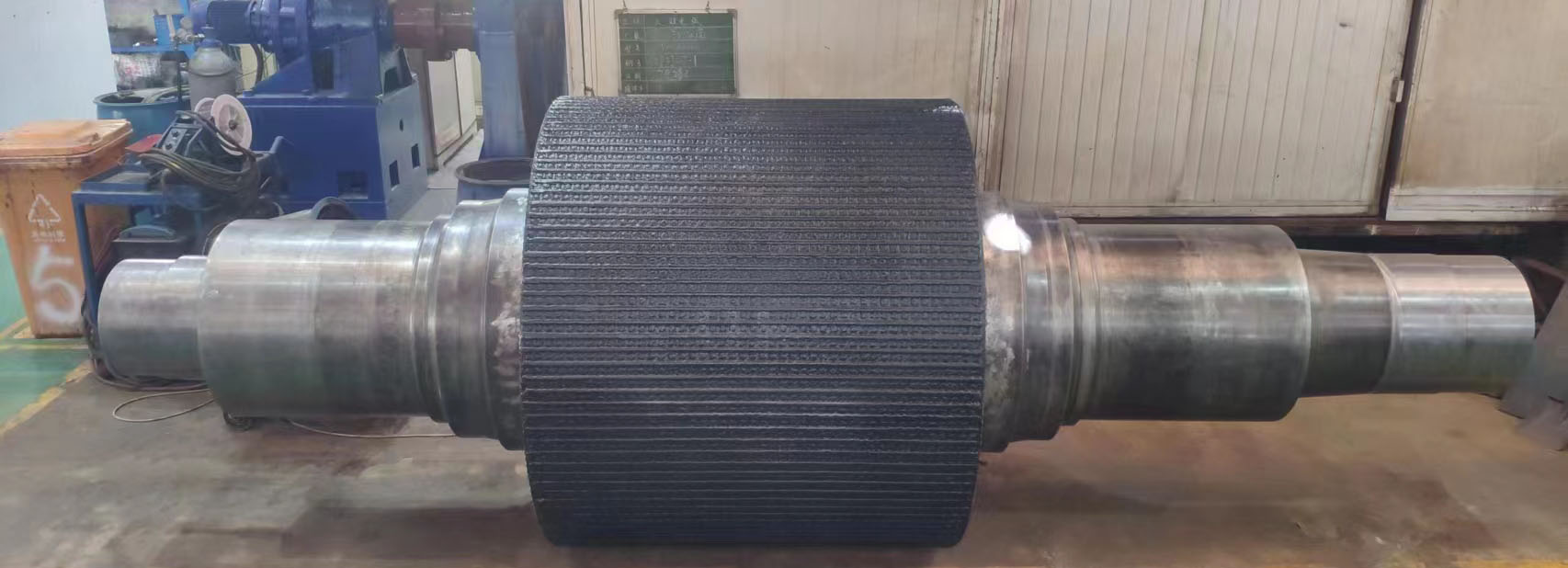 Extrusion roller of roller press Extrusion roller of roller press