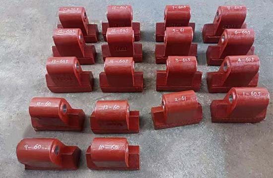 Performance and selection of hammers for clinker crushers