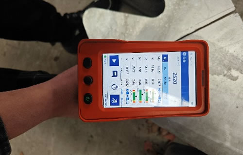 Portable spectrometer.jpg